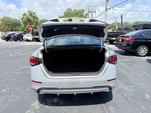 Used 2020 Nissan Sentra S FWD image 6