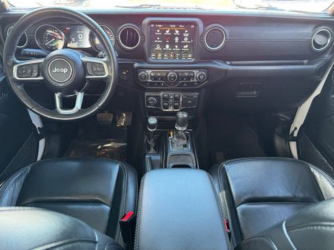 Used 2021 Jeep Wrangler Unlimited Sahara w/ Cold Weather Group image 22