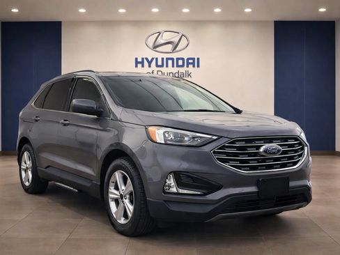 Used 2019 Ford Edge SE AWD/4WD image 3