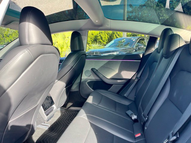 Used 2024 Tesla Model 3 Standard Range RWD image 8