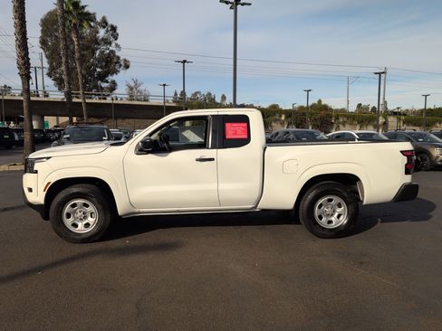 Certified 2024 Nissan Frontier S w/ Technology Package image 7