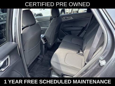 Used 2023 Kia Sportage LX AWD/4WD image 16