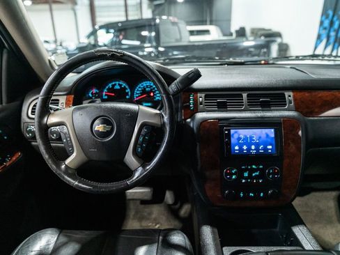 Used 2013 Chevrolet Tahoe LT AWD/4WD image 14