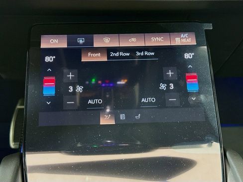 New 2026 Cadillac Vistiq Sport w/ LPO, Floor Liner Package image 16