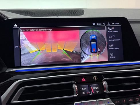 Used 2021 BMW X7 xDrive40i w/ Premium Package image 33