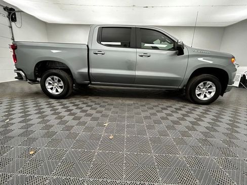 Used 2025 Chevrolet Silverado 1500 LT image 11