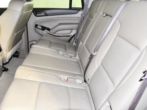 Used 2019 GMC Yukon SLT w/ Open Road Package AWD/4WD image 50
