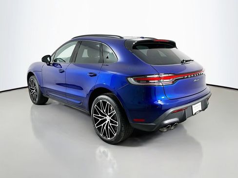 New 2026 Porsche Macan image 3