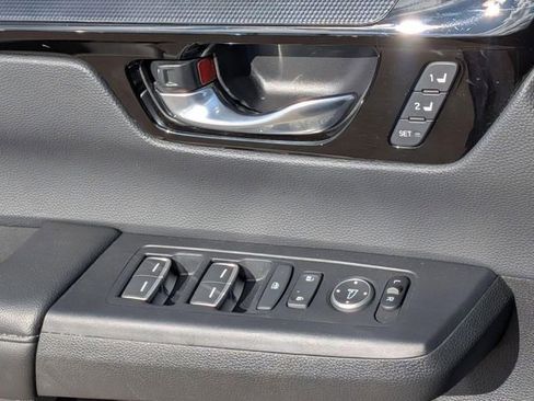 Used 2025 Honda CR-V EX-L image 15