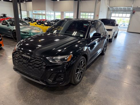 Used 2023 Audi SQ5 Premium Plus w/ Premium Plus Package AWD/4WD image 4