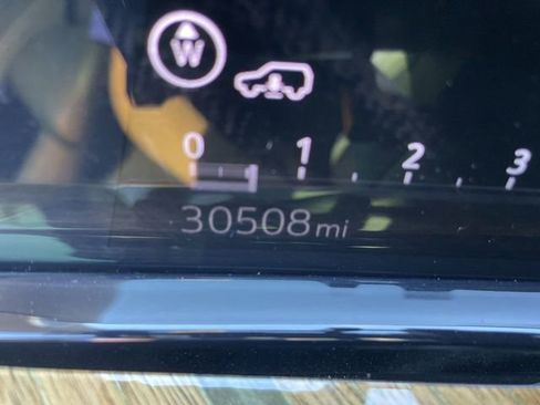 Used 2021 Cadillac Escalade ESV Sport Platinum image 12