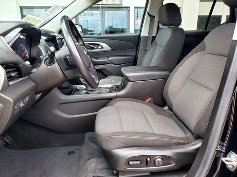 Used 2021 Chevrolet Traverse LT AWD/4WD image 12