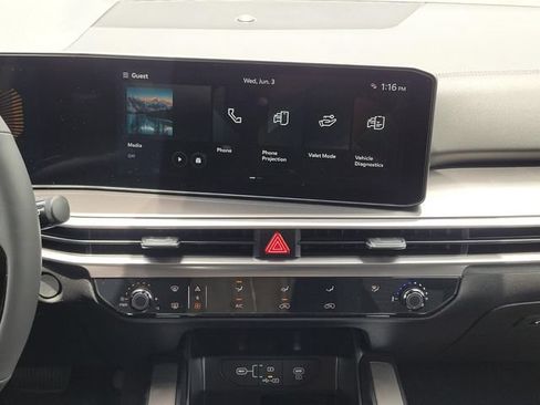 New 2026 Kia Sorento LX FWD image 15
