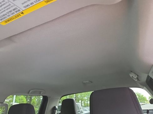 Certified 2024 Nissan Frontier S w/ Technology Package RWD image 28