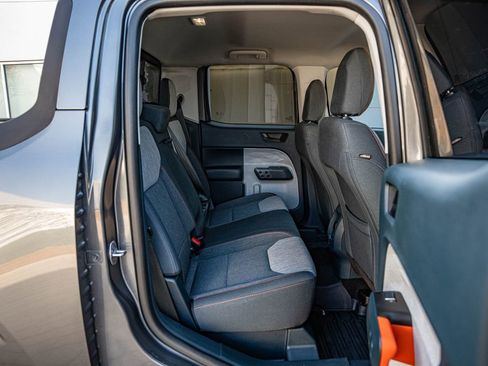 Used 2022 Ford Maverick XLT w/ Equipment Group 300A Standard image 24