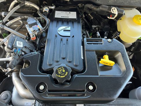 New 2026 RAM 3500 Tradesman AWD/4WD image 29