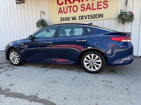 Used 2017 Kia Optima LX w/ Option Group 014 FWD image 9