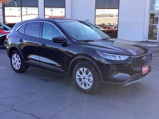 New 2024 Ford Escape Active image 1