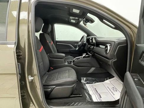 Certified 2023 Chevrolet Colorado Z71 w/ Z71 Convenience Package 2 image 18