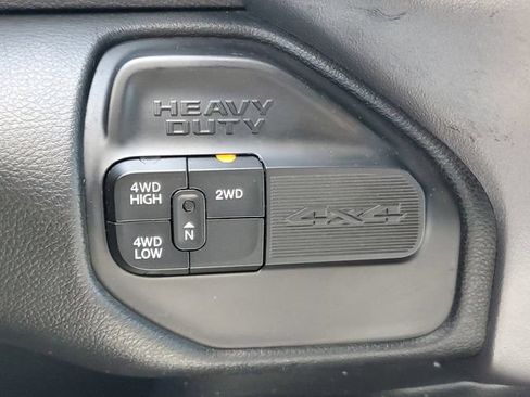 Used 2022 RAM 2500 Big Horn w/ Cold Weather Group AWD/4WD image 26