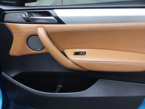 Used 2018 BMW X4 M40i image 12