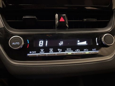 Used 2024 Toyota Corolla LE image 19