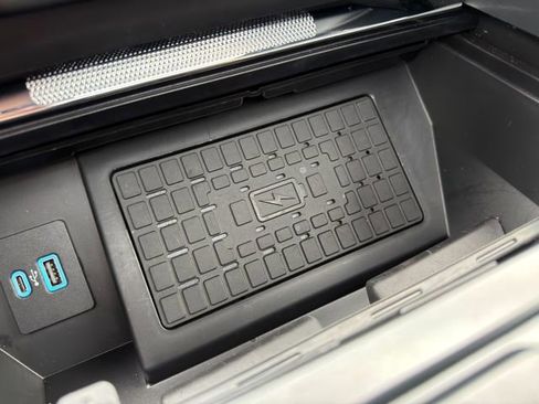 Used 2024 Ford F150 Lariat w/ Equipment Group 502A High image 38