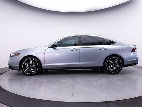 Used 2023 Honda Accord Sport image 41