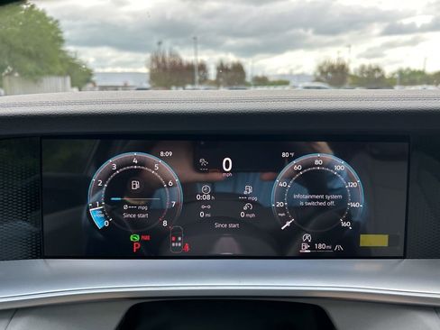 New 2026 Volkswagen Tiguan SE R-Line AWD/4WD image 25