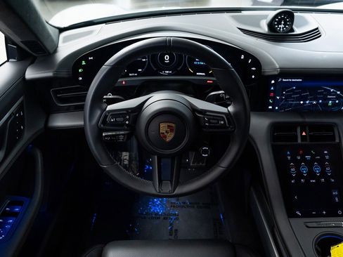 Used 2024 Porsche Taycan GTS image 12