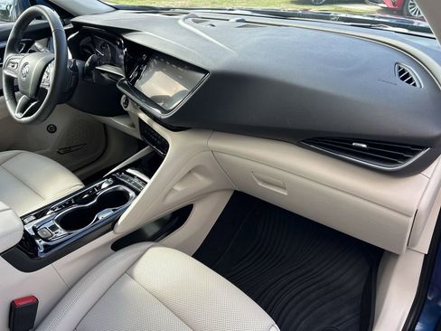 Certified 2022 Buick Envision Essence w/ Technology Package I image 13