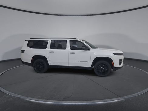New 2026 Jeep Grand Wagoneer L Limited AWD/4WD image 16