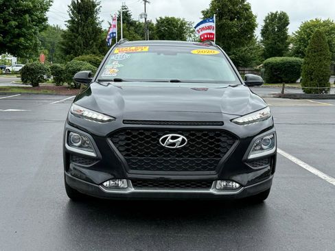 Used 2020 Hyundai Kona SEL Plus w/ Cargo Package FWD image 2