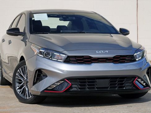 Used 2024 Kia Forte GT-Line w/ GT-Line Premium Package FWD image 2
