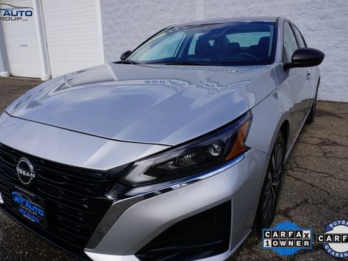 Used 2024 Nissan Altima 2.5 SV image 5