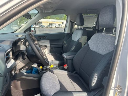New 2025 Ford Maverick XLT FWD image 17