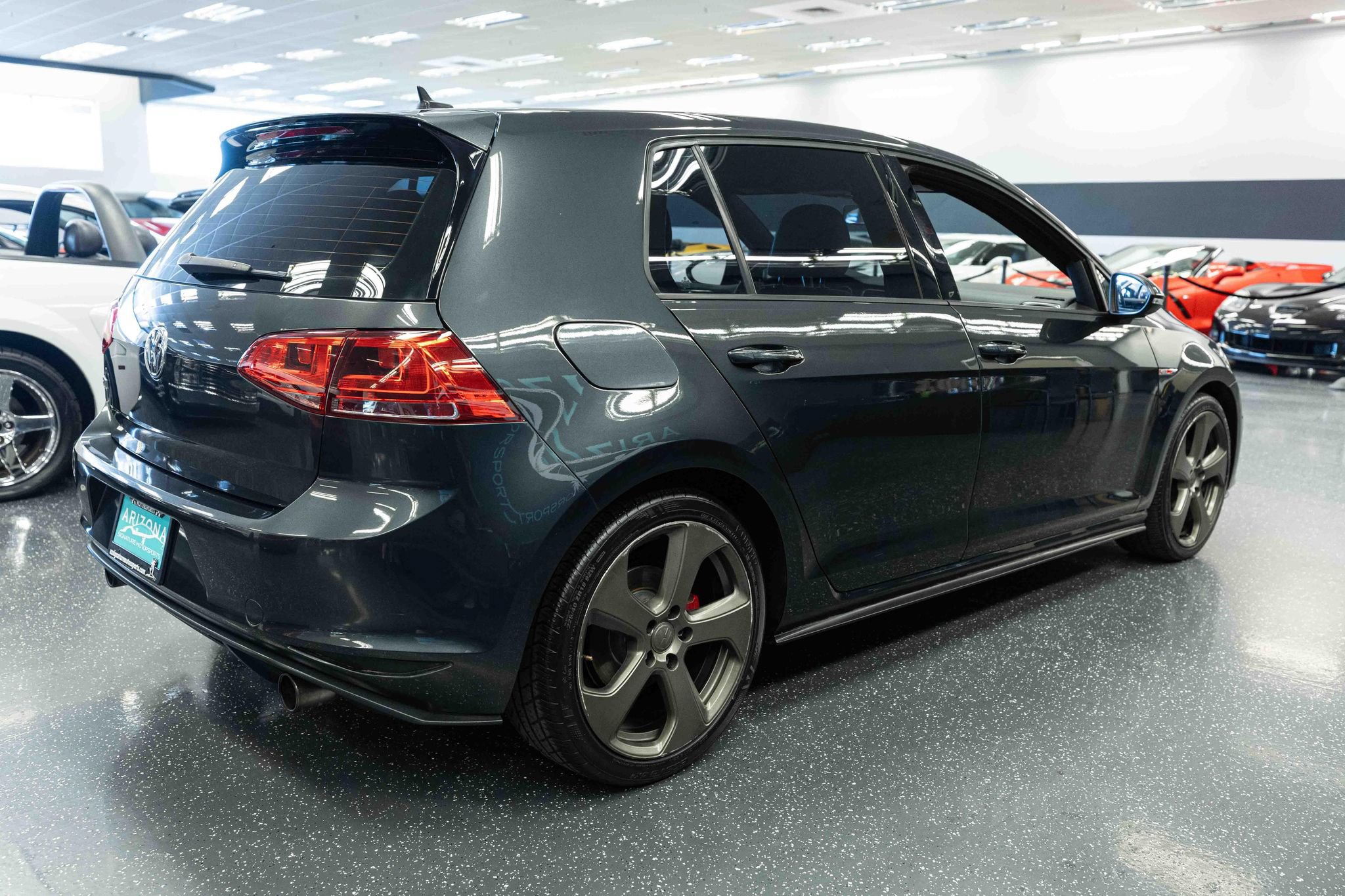 Used 2015 Volkswagen GTI S FWD image 5