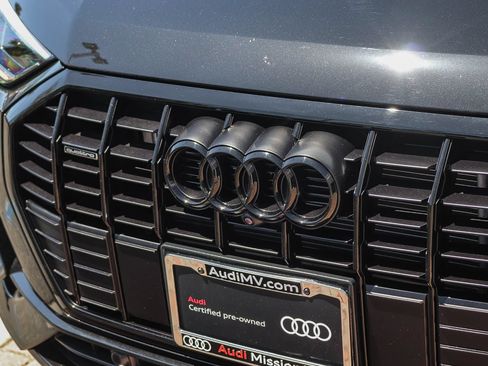 Certified 2023 Audi Q3 2.0T Premium Plus w/ Premium Plus Package AWD/4WD image 13
