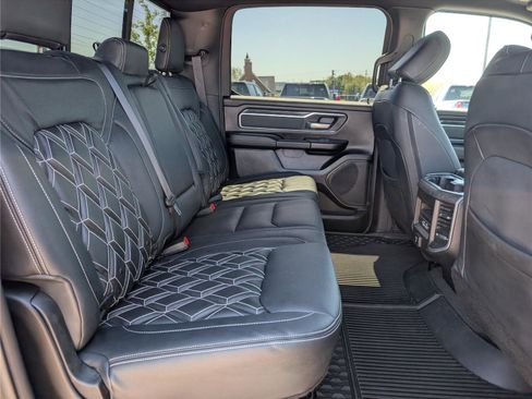 Used 2022 RAM 1500 Big Horn AWD/4WD image 13