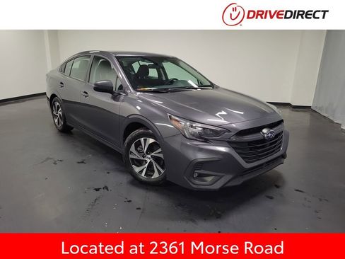 Used 2025 Subaru Legacy Premium AWD/4WD image 1