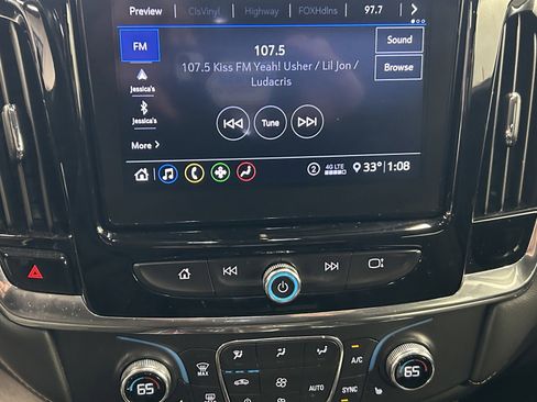 Used 2020 Chevrolet Traverse LT image 31