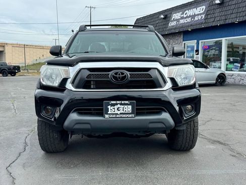 Used 2015 Toyota Tacoma 4x4 Double Cab image 2