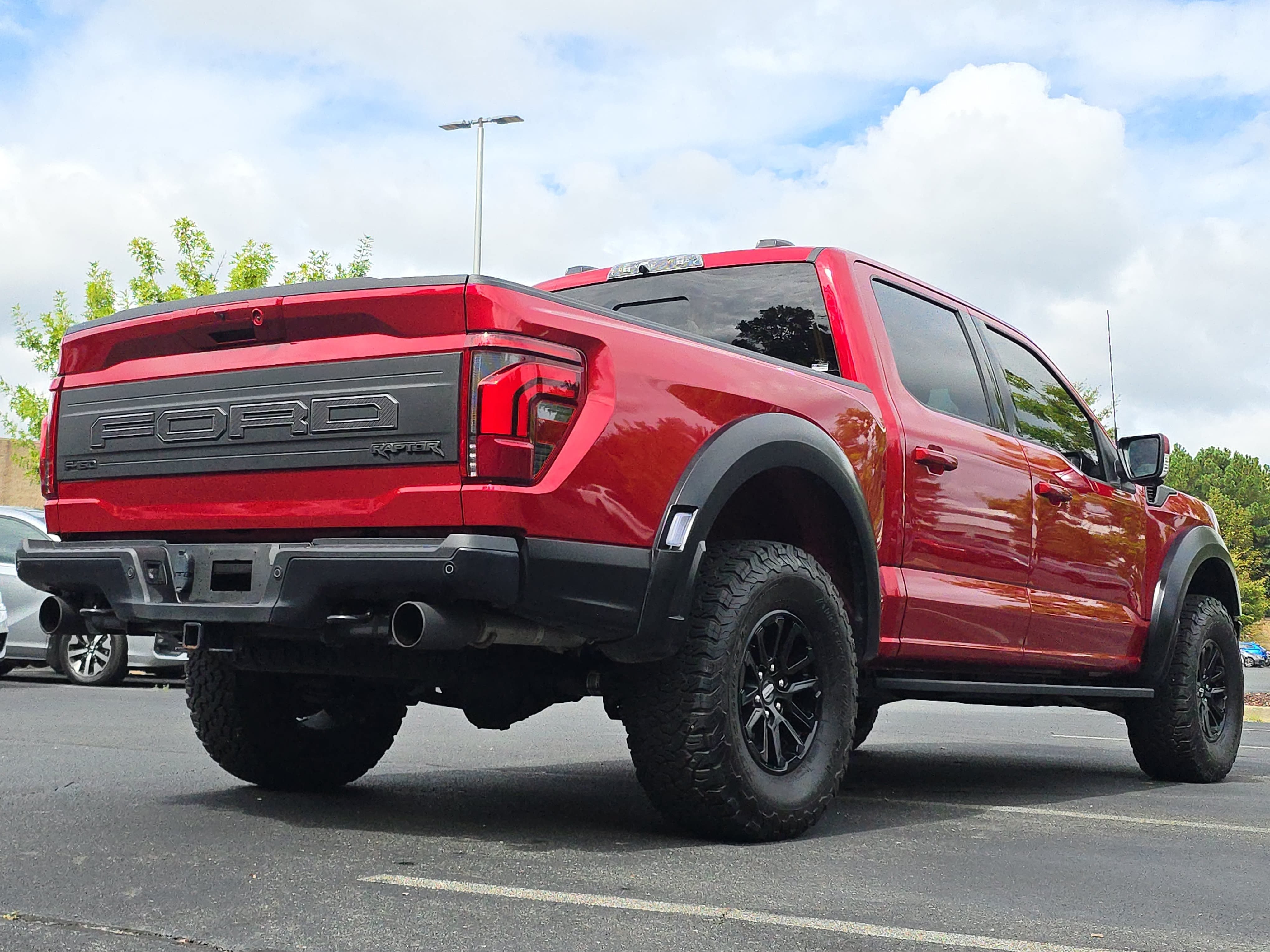 Used 2024 Ford F150 Raptor AWD/4WD image 7