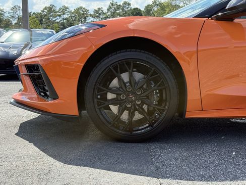 Used 2023 Chevrolet Corvette Stingray Premium Conv w/ Z51 Performance Package RWD image 12