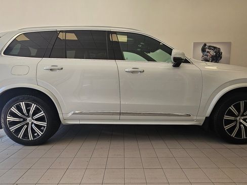 Certified 2022 Volvo XC90 T6 Inscription w/ Advanced Package image 3