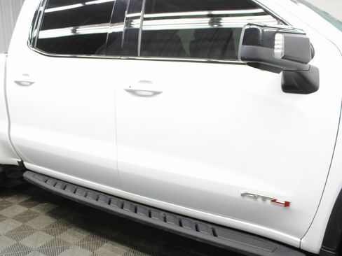 Used 2024 GMC Sierra 1500 AT4 w/ Technology Package image 37