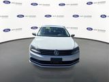 Used 2017 Volkswagen Jetta SE image 3