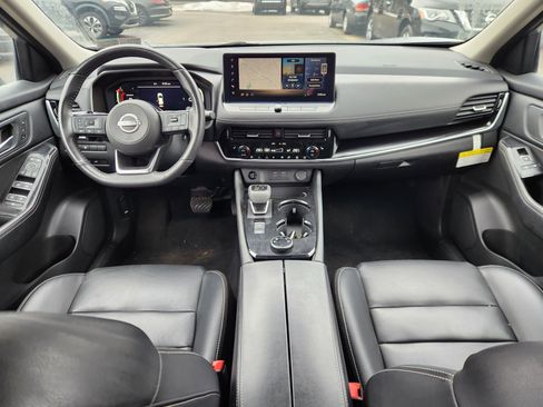Certified 2024 Nissan Rogue SL w/ SL Premium Package AWD/4WD image 8