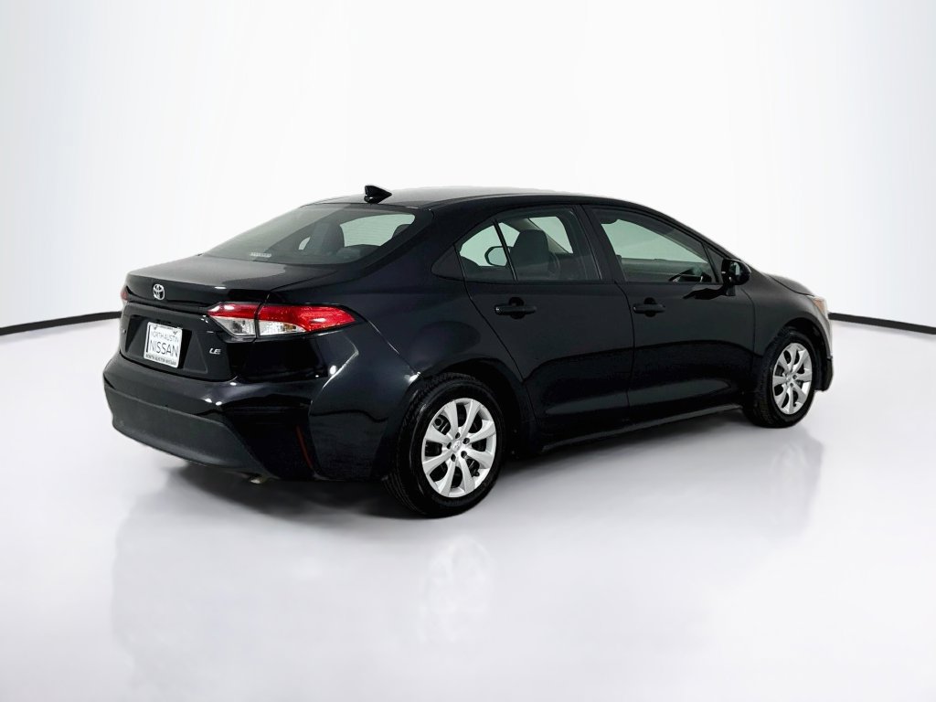 Used 2024 Toyota Corolla LE FWD image 7