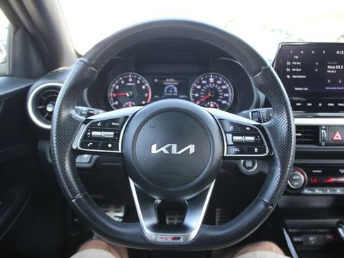 Used 2023 Kia Forte GT-Line w/ GT-Line Premium Package FWD image 14